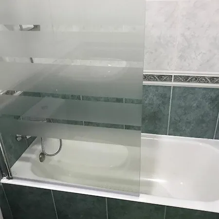 La Salve בית הארחה 2*