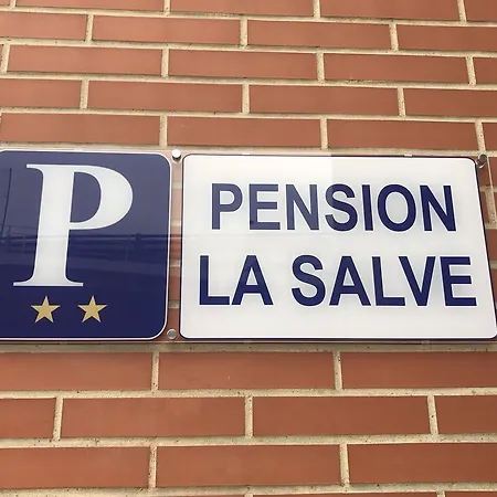 La Salve בית הארחה 2*
